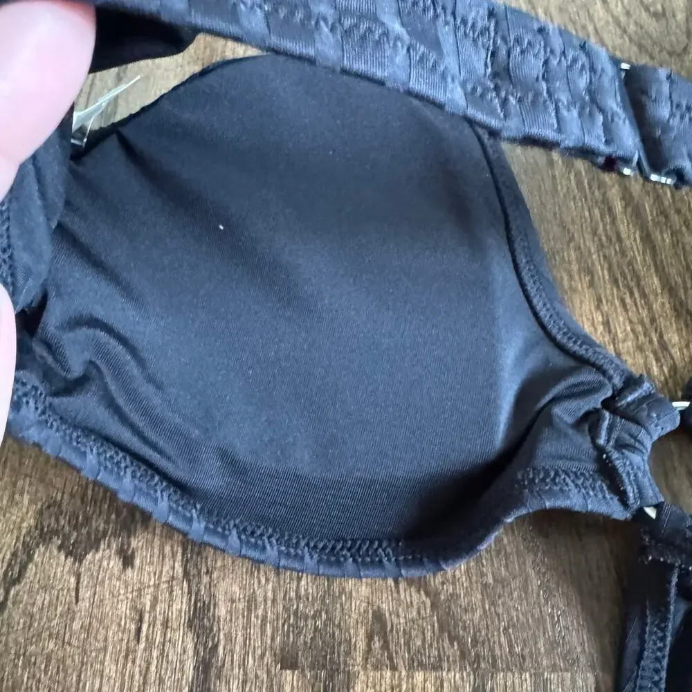 Aerie Womens Black Ribbed Cut Out Ring One Piece Monokini Swim Suit Size Large